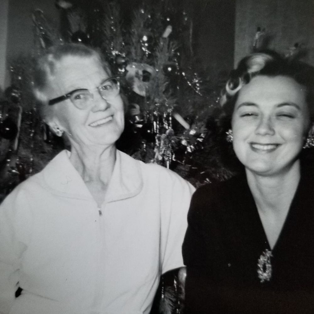 Meet your Posher, Denise